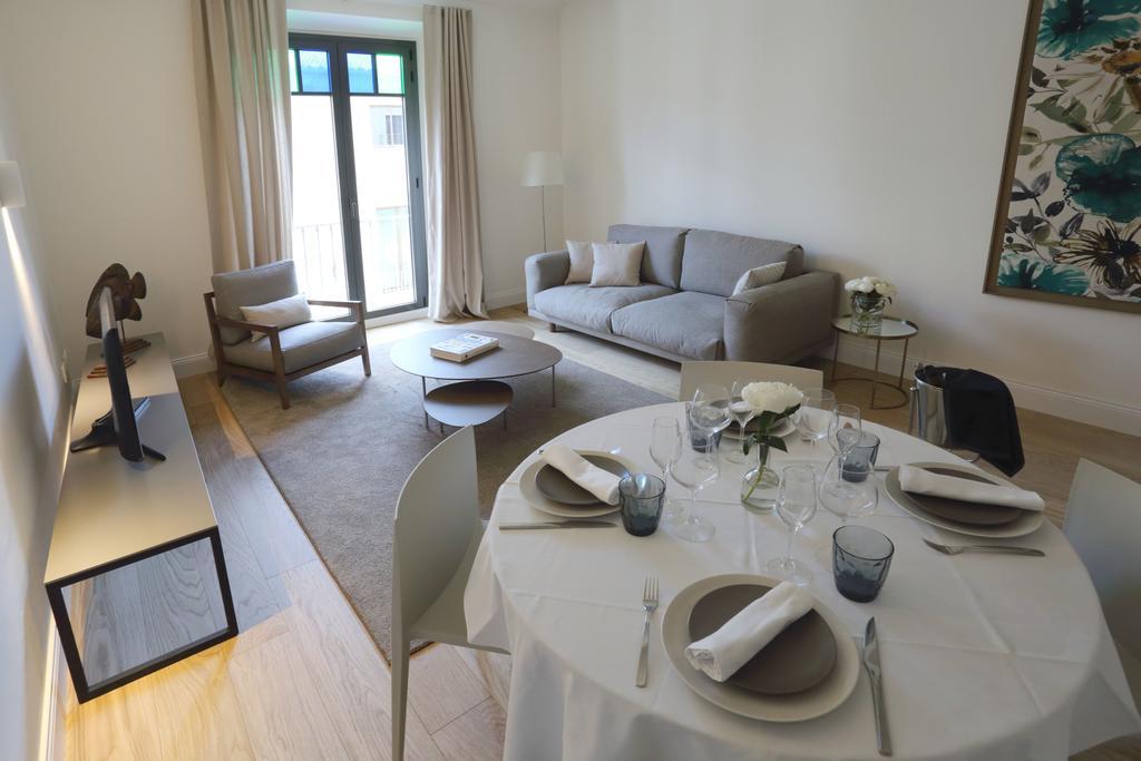 Apartaments Placa Del VI Жерона Екстер'єр фото