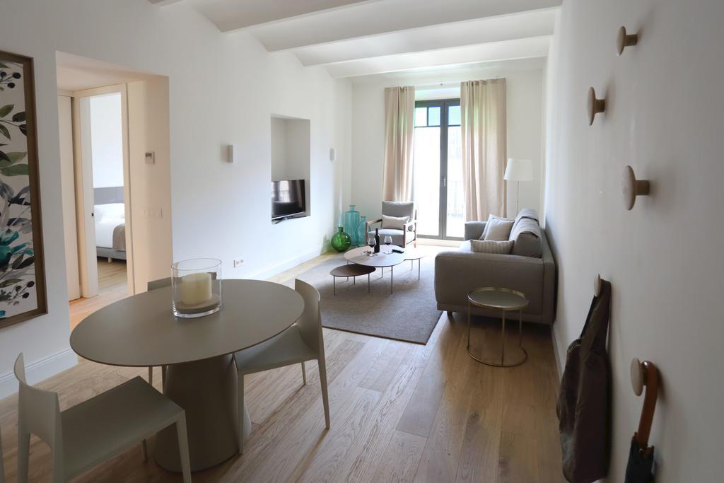 Apartaments Placa Del VI Жерона Екстер'єр фото